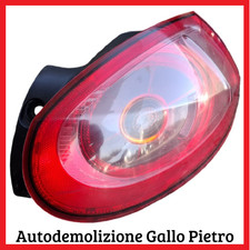 Fanale posteriore destro usato  Taranto