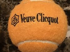 VEUVE CLICQUOT CHAMPANHE VCP ASSINATURA RARA PACOTE COM 3 BOLAS DE TÊNIS NOVO LACRADO, usado comprar usado  Enviando para Brazil