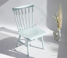Cadeira de madeira azul bebê meados do século feita na Tchecoslováquia cadeira pintada comprar usado  Enviando para Brazil
