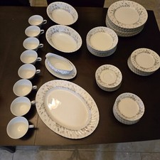 Dishes for sale  Sebring