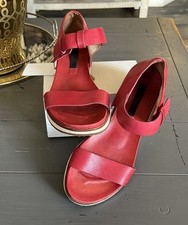 Neosens sandals red d'occasion  Expédié en Belgium