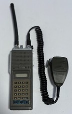 Yaesu 208r uhf d'occasion  Expédié en Belgium