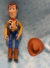🤠RARO🌟 DISNEY PIXAR TOY STORY 2017 MATTEL 9” BONECO XERIFE AMADEIRADO COM CHAPÉU 🌟 comprar usado  Enviando para Brazil