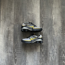 NIKE • Shox Turbo "LIVESTRONG" (8M) comprar usado  Enviando para Brazil