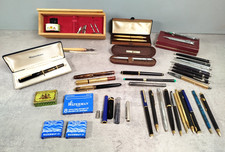 Lot stylos crayons d'occasion  Yffiniac