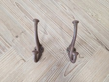 Pair old cast for sale  MELTON MOWBRAY