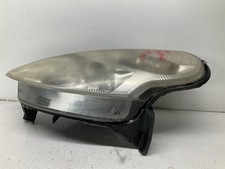 Faro anteriore sinistro usato  Italia