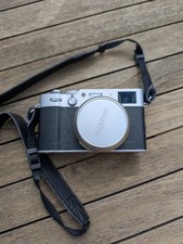 Fuji x100v silver gebraucht kaufen  Duisburg
