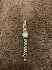 Relógio feminino Premium Designs prata base metal moldura Japão movimento analógico comprar usado  Enviando para Brazil