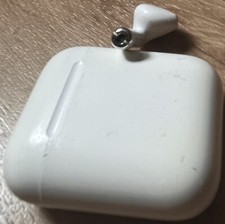 Airpods gen ecouteur d'occasion  Nangis