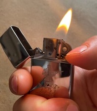 Beau zippo satin d'occasion  Elne