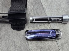 Używany, Sony NW-S202 czarny cyfrowy walkman i etui + pakiet NW-S703f - NIEPRZETESTOWANY na sprzedaż  Wysyłka do Poland
