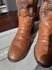 Larry mahan men for sale  Georgetown