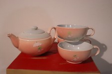 Jolie théière tasse d'occasion  La Côte-Saint-André