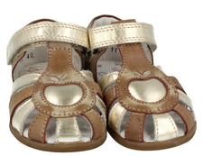 Sandales fermées startrite d'occasion Sandales fermées startrite d'occasion  Expédié en France