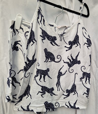 Ladies white pyjamas for sale Ladies white pyjamas for sale  HAYWARDS HEATH