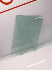 Vitre gauche nissan d'occasion Vitre gauche nissan d'occasion  Athies-sous-Laon