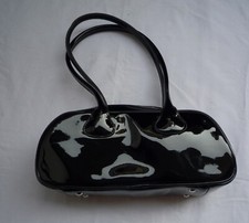 handtasche schwarz lack gebraucht kaufen handtasche schwarz lack gebraucht kaufen Güstrow
