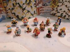 Lot jouet kinder d'occasion  Grasse