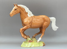 Nice beswick palomino for sale  WIMBORNE