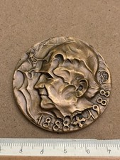 Medaglia dedicata don usato  Ravenna