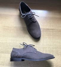 Scarpe classiche stringate usato  Fabrica di Roma