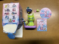 tokidoki x Hello Kitty and Friends Galactic Cats Keroppi x Galactic Paws Chaser comprar usado  Enviando para Brazil