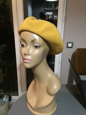 Chapeau béret jaune d'occasion  La Ferté-Gaucher