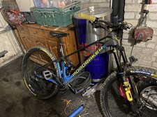 Fibra carbonio mondraker usato  Spedire a Italy