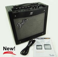Amplificador combo de guitarra Fender Mustang I 20 Watt 1x8" com efeitos integrados comprar usado  Enviando para Brazil