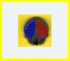 Pin lapel pin d'occasion  Lille-