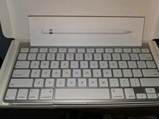 Apple wireless keyboard for sale  El Paso