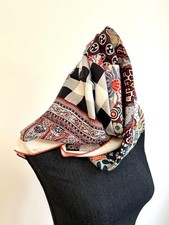 Hermès foulard carré d'occasion  Les Mureaux