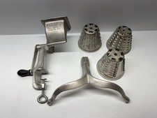 Usado, Cortador de alimentos vintage Griscer original para todos os fins manivela manual com 3 cones comprar usado  Enviando para Brazil