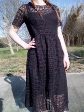 Magnifique robe noire d'occasion  France