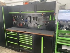 Carrello portautensili pieno usato  Spedire a Italy