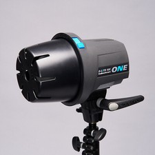 Elinchrom lite one for sale  LONDON