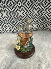 Country artists small for sale  HAVERFORDWEST