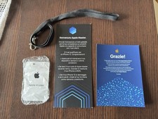 Apple metal badge usato  Piove di Sacco