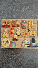 Lot pin publicitaires d'occasion  Aigrefeuille-d'Aunis