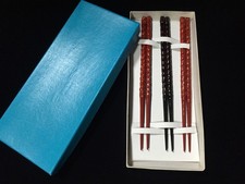 U0093 / Madeira / Conjunto de pauzinhos 3 peças HASHI / Laca / Vintage japonês comprar usado  Enviando para Brazil
