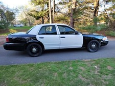 2011 ford crown for sale  Southwick