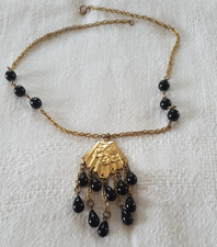 Collier art deco d'occasion  Avesnes-sur-Helpe