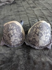 36dd victoria secret for sale  Lawrence Township