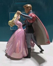 WDCC WALT DISNEY BELEZA ADORMECIDA (ROSA) "UMA DANÇA NAS NUVENS" AURORA /PHILLIP comprar usado  Enviando para Brazil