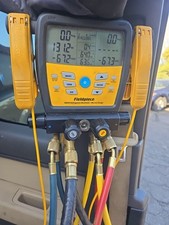 Usado, Coletor de refrigerante Fieldpiece SM480V 4 portas SMAN com medidor de mícron comprar usado  Enviando para Brazil