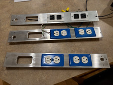 Usado, Placas receptáculo de alumínio 19" montagem em rack com 2 tomadas duplas, o preço é para 1 comprar usado  Enviando para Brazil