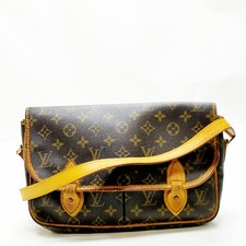 Louis vuitton crossbody d'occasion  Expédié en Belgium