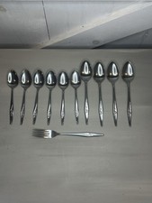 Set international japan for sale  Saint Peters