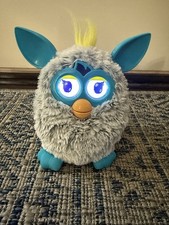 Usado, Hasbro Furby Boom 2012 azul-petróleo cinza orelhas de borracha aquática brinquedo interativo  comprar usado Usado, Hasbro Furby Boom 2012 azul-petróleo cinza orelhas de borracha aquática brinquedo interativo  comprar usado  Enviando para Brazil